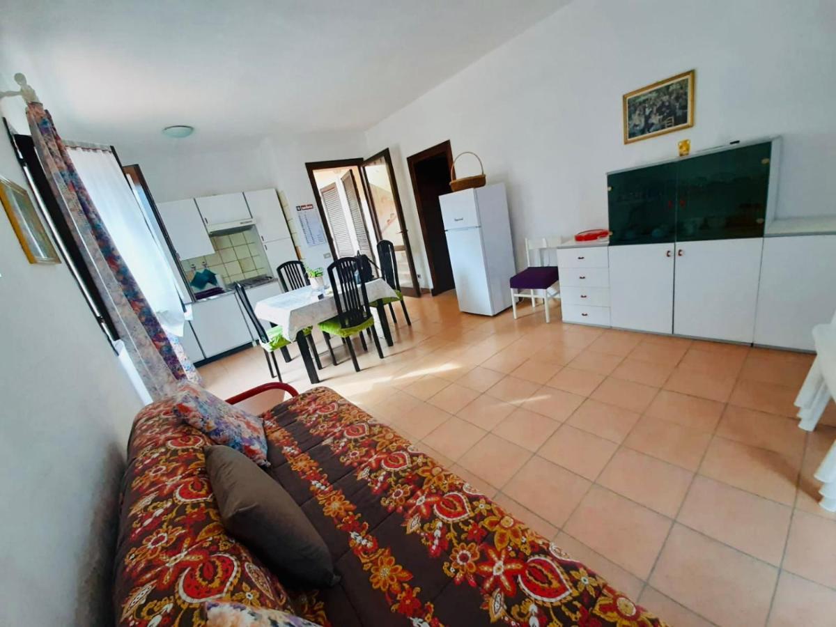 Apartamento Le Residenze Itaca Porto Pozzo Exterior foto