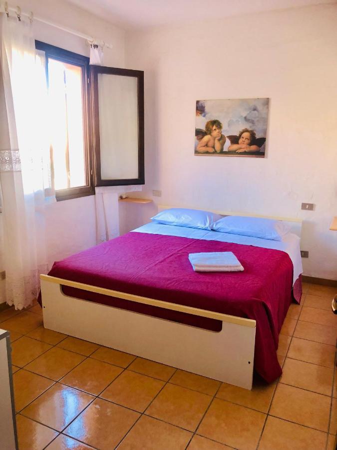 Apartamento Le Residenze Itaca Porto Pozzo Exterior foto